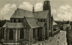 PBK-1987-1191 Grote- of Sint-Laurenskerk aan het Grotekerkplein vanuit het noordoosten.