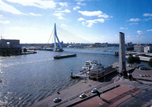PBK-1996-284 Gezicht op de Erasmusbrug, vanaf de Boompjes.