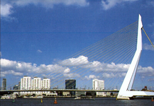 PBK-1996-292 Gezicht op de Erasmusbrug, vanuit het zuiden.