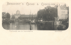 PBK-8025 Reclame voor Bensdorp's cacao & chocolade.Op de prentbriefkaart: Leuvehaven vanuit het zuiden, op de ...