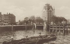 PBK-854 Gezicht op de Oudehaven met de Koningsbrug. Op de achtergrond links het Bolwerk en rechts het Witte Huis.
