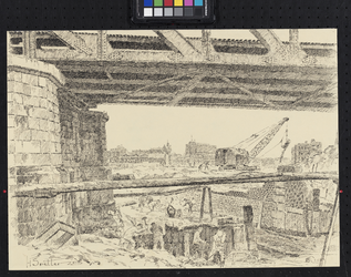 XXXIII-697 1945Wederopbouw van de stad.Werkzaamheden onder het viaduct bij het Hofplein, gezien uit het westen. Op de ...
