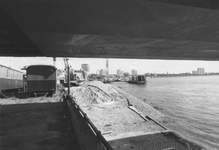 1979-2263-TM-2266 De bouw van de Willemsbrug over de Nieuwe Maas.Werkzaamheden aan de noordelijke ...