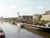1980-3093 De Nassauhaven, gezien vanaf de Nassaubrug.