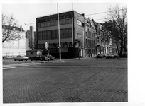 1982-1094-TM-1096 Huizen aan de zuidzijde van de Mathenesserlaan.Afgebeeld van boven naar beneden:-1094: het gebouw van ...