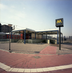 1984-1886 Metrostation Nieuw Verlaat te Ommoord.