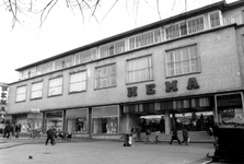 1992-2990 Gezicht op warenhuis de Hema aan het Beursplein.