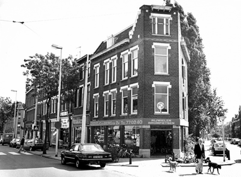 2004-5233 Vierambachtsstraat Hoek Van Heusdestraat.