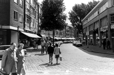 2005-7624 De Pannekoekstraat. Links de Halstraat.