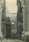 2006-767 Interieur van verwoeste Sint-Laurenskerk aan het Grotekerkplein na het Duitse bombardement van 14 mei 1940.