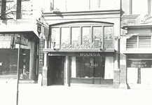 1976-10354 Café Old Dutch aan de Coolsingel.
