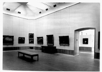 1976-11884 Schilderijen in het Museum Boymans aan de Mathenesserlaan.