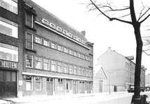 1976-5892 Pakhuizen aan de Coolhaven (straat).