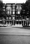 1976-8880 Huis nummer 407 aan de Mathenesserlaan.