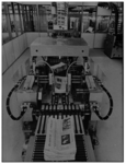1104 Transportband in de drukkerij van Sijthoff Pers in Rijswijk, waar ook het Rotterdams Nieuwsblad werd gedrukt.
