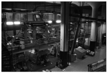 1167-02 Nieuwe drukpersen, waarschijnlijk bij de drukkerij van Sijthoff Pers in Rijswijk, waar ook het Rotterdamsch ...