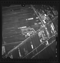 FD-4299-133 Verticale luchtfoto van de Prins Alexanderpolder (gemeente Capelle aan den IJssel) met de Ringvaartweg, ...
