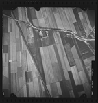 FD-4299-282 Verticale luchtfoto van Barendrecht, Ridderkerk met de Pieterseliedijk, Dordtschestraatweg, de spoorlijn ...