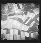 FD-4299-309 Verticale luchtfoto van Rhoon met de Essendijk, de Zegenpolder, de Jaag in Ghijseland, de Rijsdijk en de ...