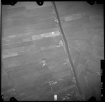 FD-4299-36 Verticale luchtfoto van de Duifpolder en de Vlaardingsche Vaart.
