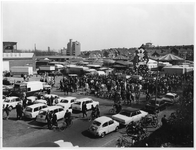 1969-2865 Kermis op het terrein van de Veemarkt.