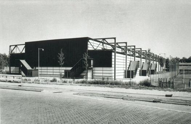 1971-1869 Gezicht op de Energiehal aan de Abraham van Stolkweg.