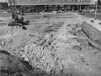 1973-1473 Sloop van de restanten van de Schiebrug aan het Hofplein, in verband met de uitbreiding van het ...