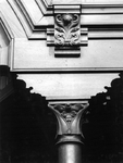 1974-832-TM-834 Interieurs van de Remonstrantse kerk aan de Mathenesserlaan.Afgebeeld van boven naar beneden:-832: ...