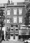 1975-1505-EN-1506 Panden aan de Vierambachtsstraat.Afgebeeld van boven naar beneden:-1505: huisnummer 13 (gebouwd in ...
