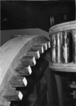 1976-1592 Een detail van het aandrijfwerk van snuifmolen 'De Ster' aan de Plaszoom.