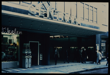 1992-3669 Bioscoop Centraal in gebruik als bioscoop van 1953 tot 1989 aan de Oude Binnenweg 59.