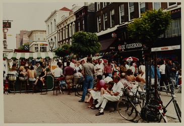 1992-4140 De Oude Binnenweg ter hoogte van café De Vijgeboom .