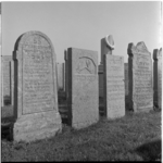 33726 Graven op de Joodse Begraafplaats aan het Toepad.