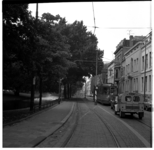 41971 Een tram op de Eendrachtsweg.