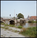 95313 Herstel van de Hoge Brug over de Delfshavense Schie. Het stalen, beweegbare deel van de brug is geheel ...