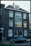 119 Pand ontworpen door de architect D. Dürrer in 1954 aan Zeilmakersstraat 15 en de Blokmakersstraat 38 in de Bospolder.