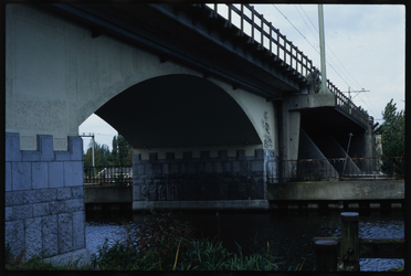 606 Spoorbrug over het Noorderkanaal in Blijdorp.