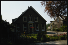 860 Boerderij de Wolhoeve aan de Benedenrijweg 493 in Oud-IJsselmonde.