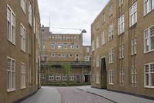 PD-27 Justus van Effenblok tijdens de dag van de Architectuur op 20 en 21 juni 2015