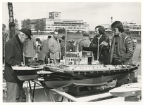 1974-1926 Wedstrijden voor modelschepen aan de Thurledeweg.