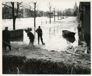 1977-3879 Een combinatie van zeer zware storm en springvloed veroorzaakt een watersnoodramp in Zeeland en delen van ...