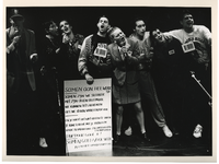 1993-3156 Uitvoering van de house-opera 'Arbeid maakt vrij' In Teatro Popular door Stichting Ja.