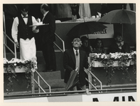 1993-3554 Minister president drs. R.F.M. Lubbers brengt een informeel bezoek aan het CHIO.