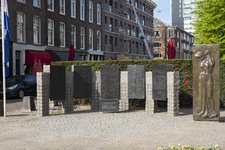 2022-08 Monument ter nagedachtenis aan de personeelsleden van de Rotterdamsche Lloyd die in dienst van het bedrijf ...