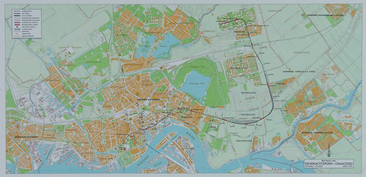 1974-2155 Kaart van Rotterdam met de geplande metrolijn van het Eendrachtsplein naar Ommoord