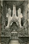 PBK-10328 De Maria-versiering in de maand mei 1930, in de Redemptoristenkerk aan de Goudse Rijweg.