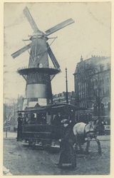 PBK-1420 Gezicht op de Coolsingel met korenmolen De Hoop, tot het jaar 1911 was de naam De Roomolen. Op de voorgrond ...