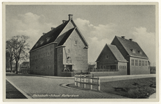 PBK-174 Het gebouw van de Rehobothschool voor christelijk voortgezet onderwijs aan de Katendrechtse Lagedijk nummer ...