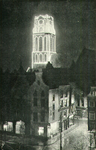 PBK-1983-414 De toren van de Sint-Laurenskerk feestelijk verlicht ter gelegenheid van de Onafhankelijkheidsfeesten van ...