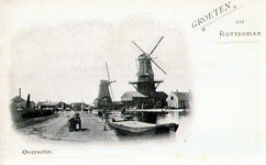 PBK-1987-723 Gezicht op de Rotterdamse Schie met de houtzaagmolens van de firma Van Stolk. Links molen het Haantje, ...